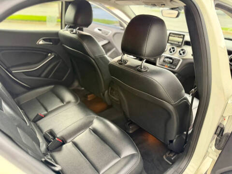 2015 Mercedes-Benz GLA GLA 250 4MATIC