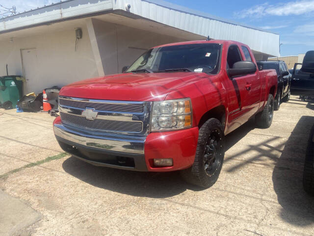 2007 Chevrolet Silverado 1500 for sale at Kathryns Auto Sales in Oklahoma City, OK