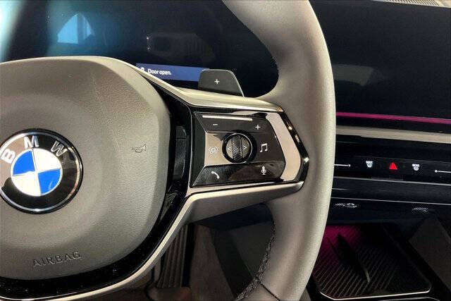 2026 BMW 5 Series 530i xDrive