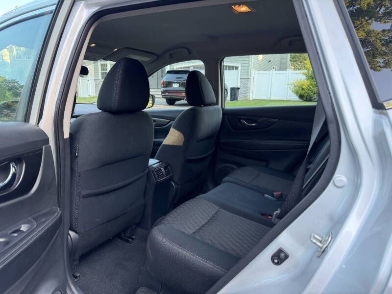 2018 Nissan Rogue S