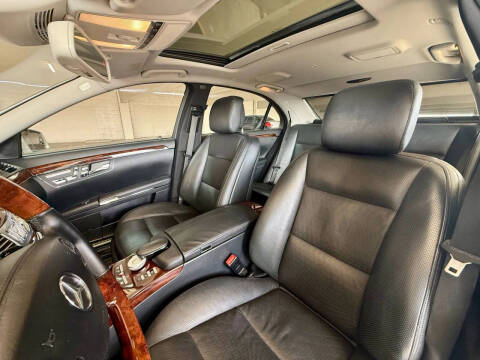 2011 Mercedes-Benz S-Class S 550