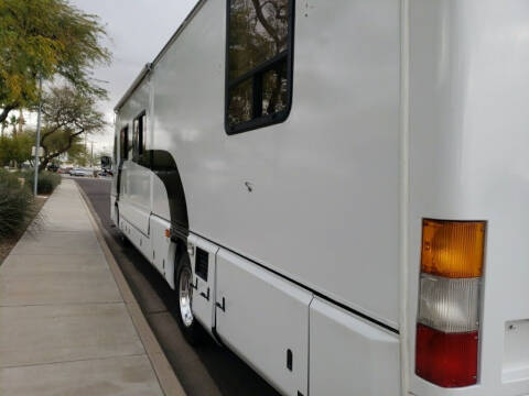 1999 Freightliner XC Chassis