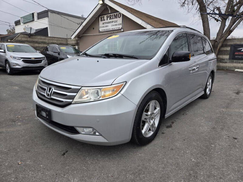 2012 Honda Odyssey Touring's photo