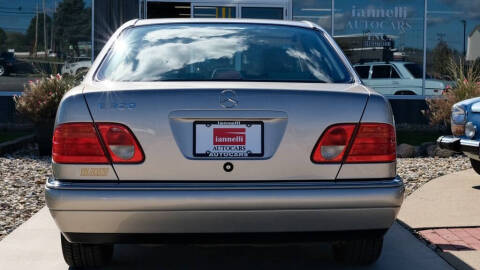 1998 Mercedes-Benz E-Class E 320