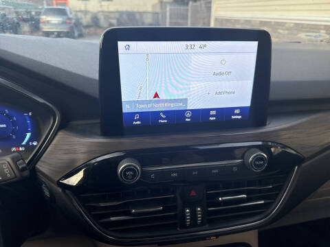 2020 Ford Escape Titanium