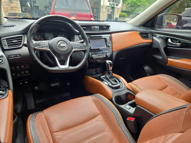 2017 Nissan Rogue SL