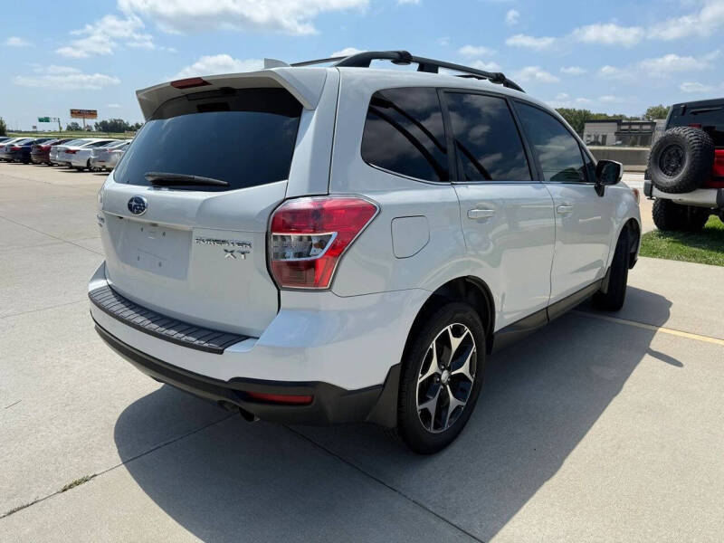 2016 Subaru Forester 2.0XT Premium