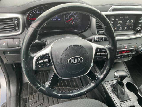 2020 Kia Sorento LX