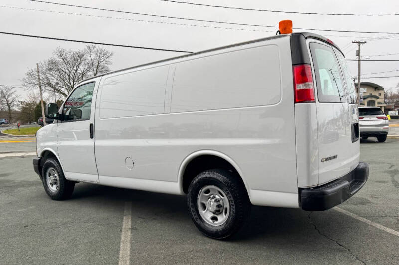 2017 Chevrolet Express 2500