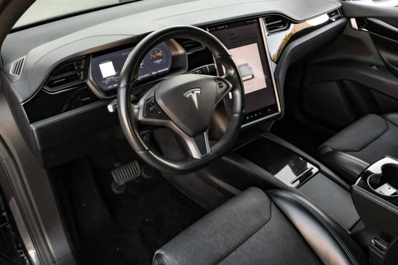 2018 Tesla Model X 75D