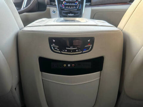 2016 Cadillac Escalade Premium Collection