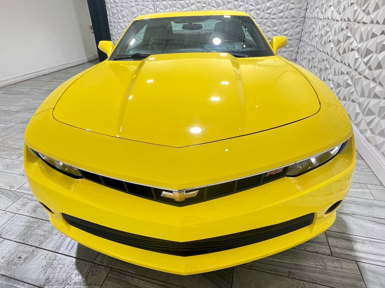 2015 Chevrolet Camaro 2LT photo 10