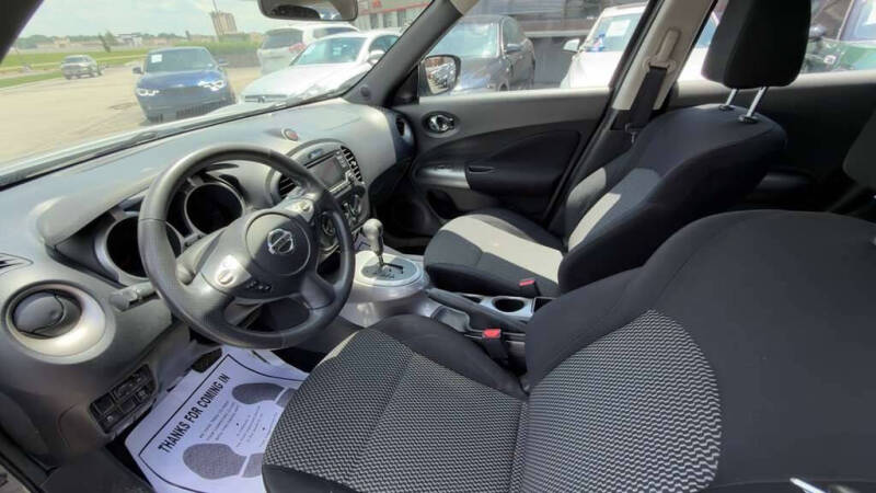 2016 Nissan JUKE S