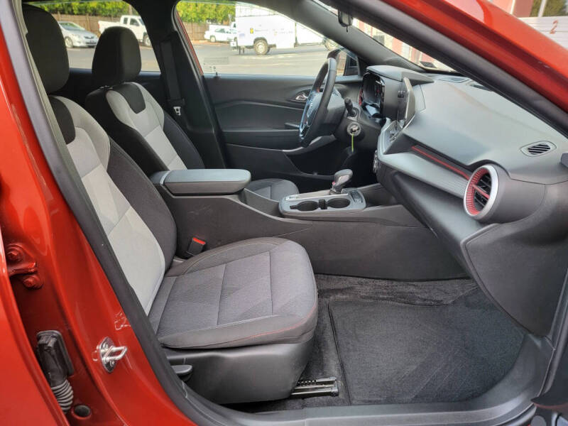 2024 Chevrolet Trax RS