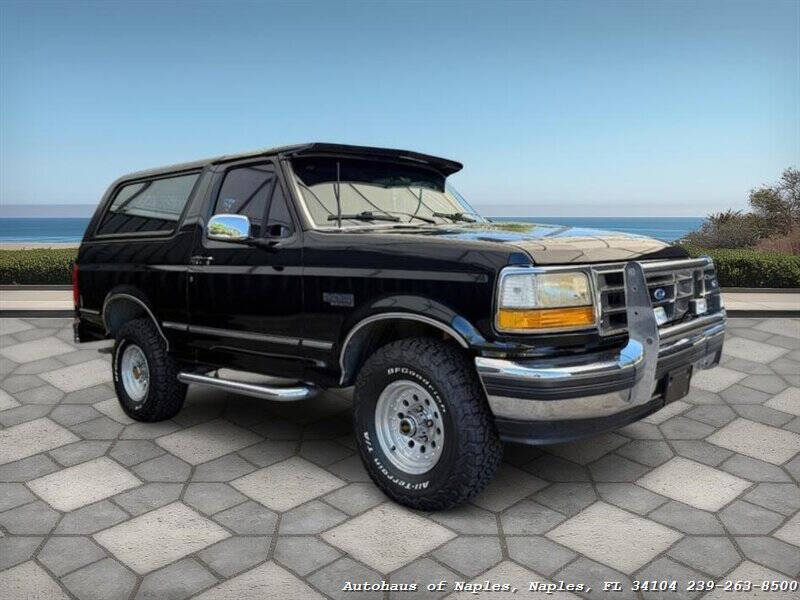 1992 Ford Bronco's photo