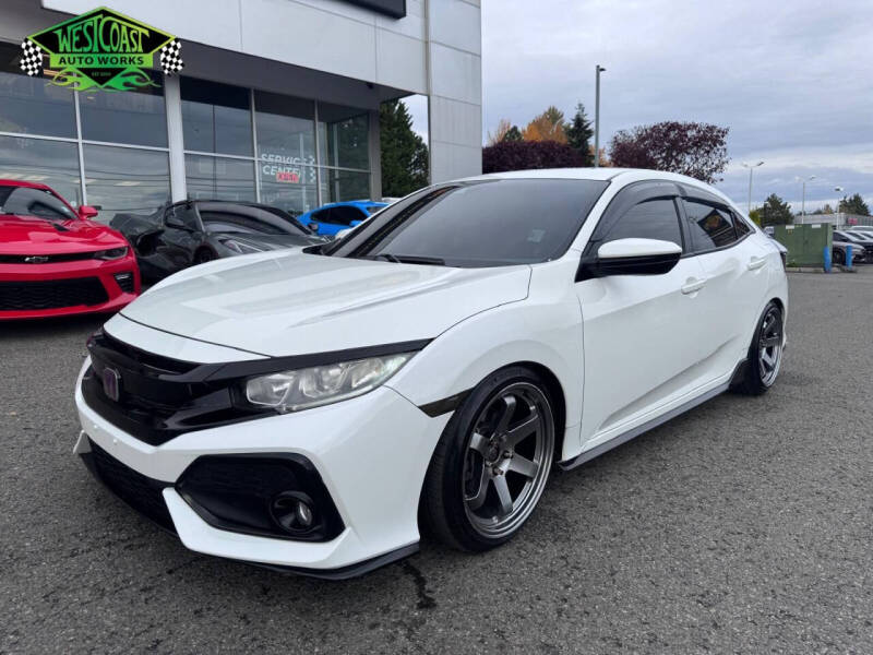 2019 Honda Civic Hatchback Sport's photo