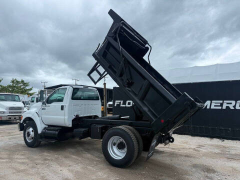 2010 Ford F-750 Super Duty
