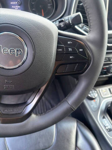 2022 Jeep Cherokee Trailhawk