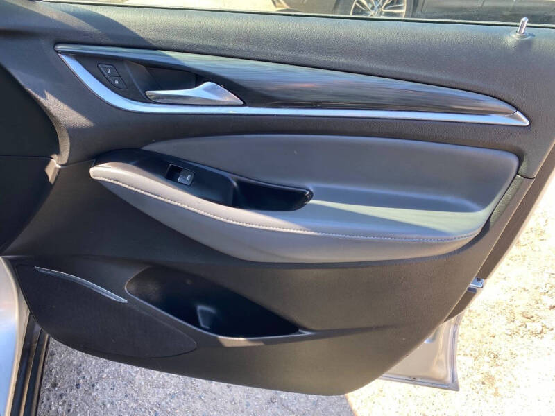 2019 Buick Enclave Essence
