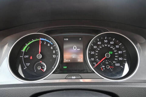 2016 Volkswagen e-Golf SE