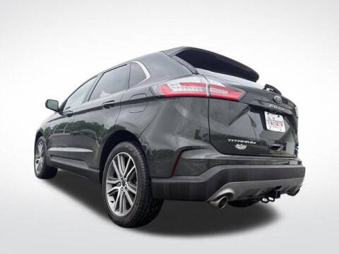 2023 Ford Edge Titanium
