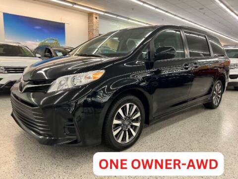 2020 Toyota Sienna for sale at Dixie Imports in Fairfield OH