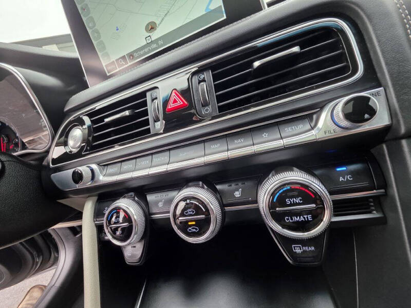 2021 Genesis G70