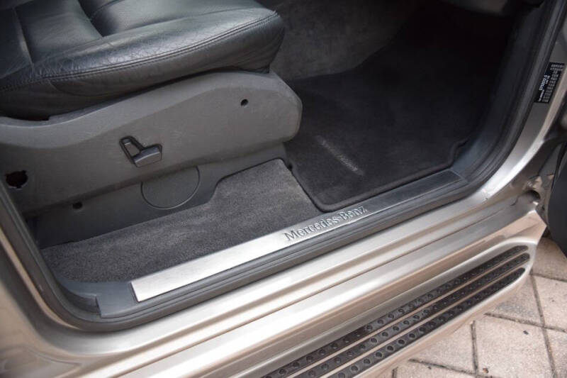 2005 Mercedes-Benz M-Class ML 350