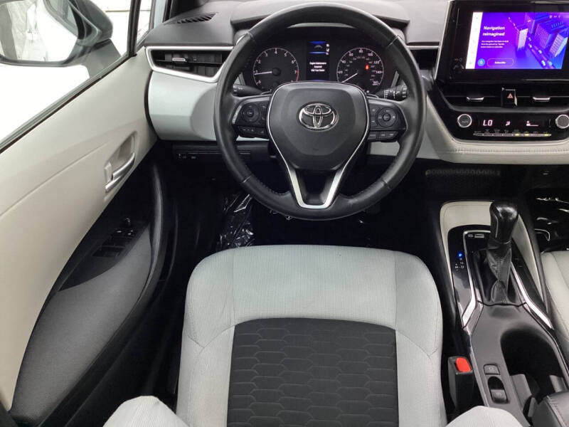 2023 Toyota Corolla Hatchback SE