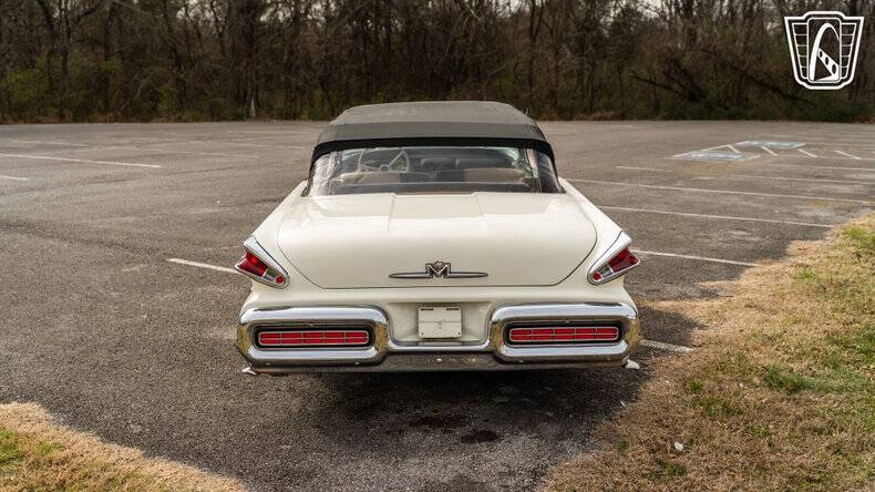 1957 Mercury Monterey