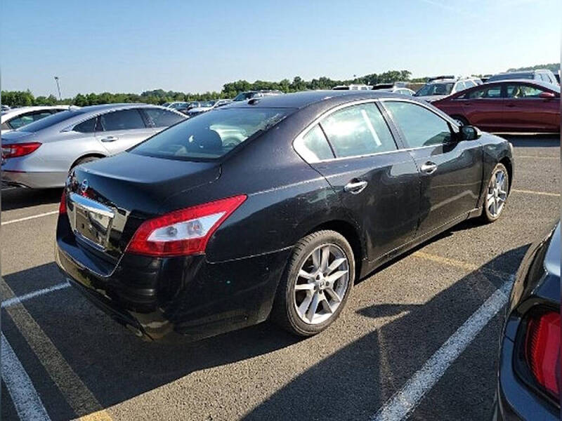 2010 Nissan Maxima