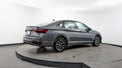 2024 Volkswagen Jetta S