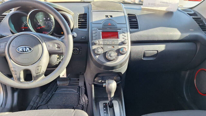 2010 Kia Soul +
