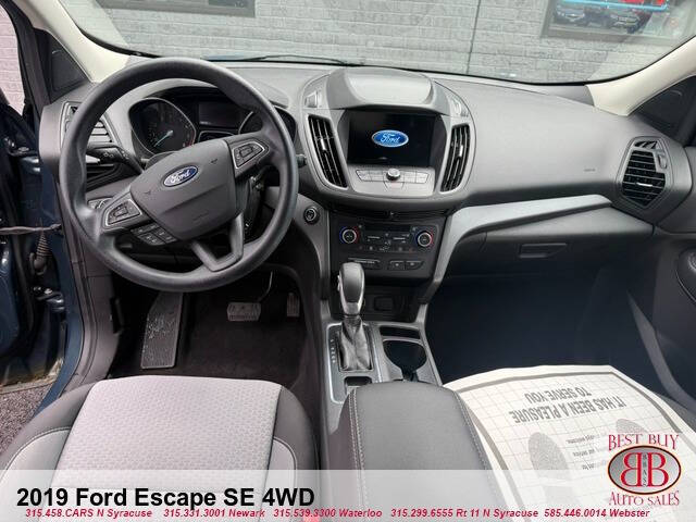 2019 Ford Escape SE