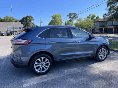 2019 Ford Edge Titanium