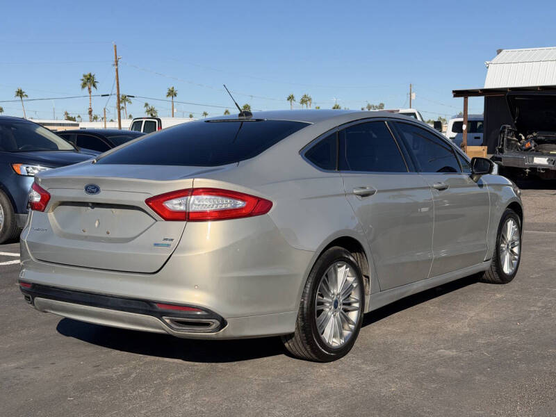 2015 Ford Fusion SE