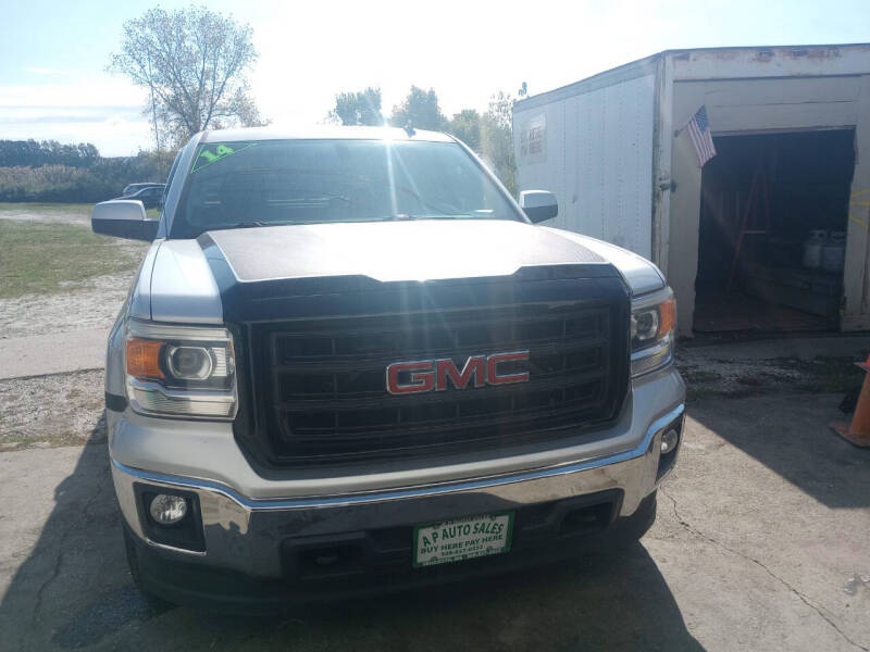 2014 GMC Sierra 1500 SLE photo 2