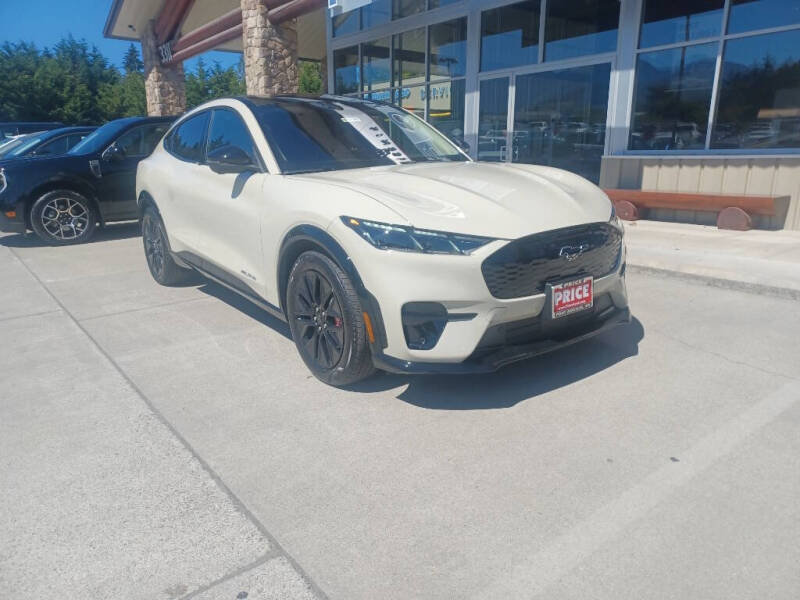 2025 Ford Mustang Mach-E Premium AWD's photo