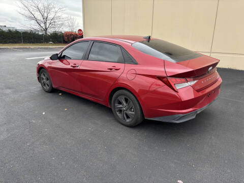 2022 Hyundai Elantra Hybrid Blue