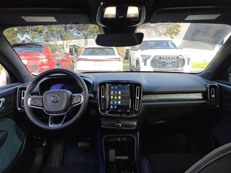 2023 Volvo C40 Recharge Twin Ultimate