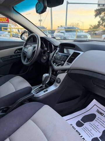 2014 Chevrolet Cruze LS Auto