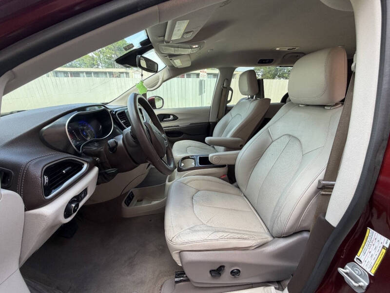 2021 Chrysler Pacifica Touring L
