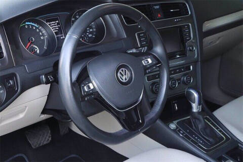 2015 Volkswagen e-Golf SEL Premium