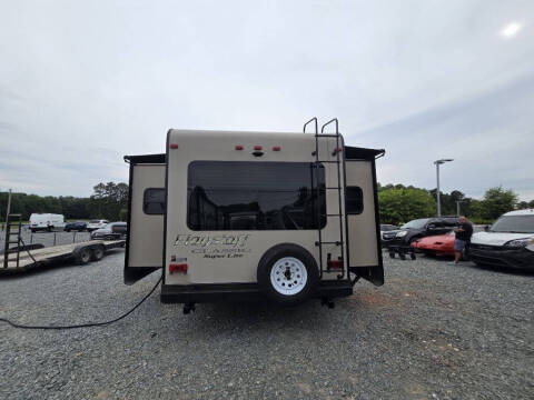 2015 Forest River FLAGSTAFF