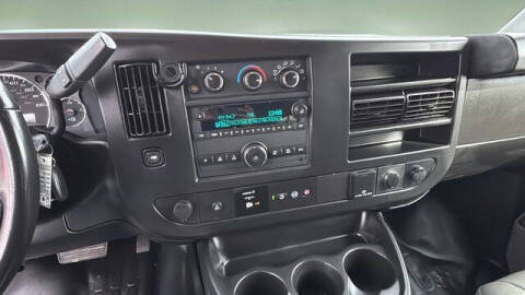 2022 Chevrolet Express LS 3500