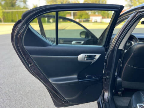 2011 Lexus CT 200h Premium