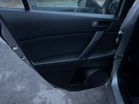 2010 Mazda MAZDA3 i Sport