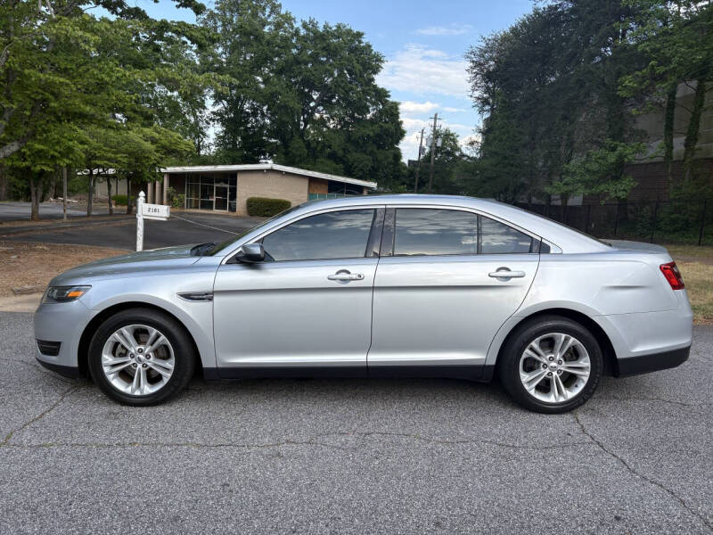 2016 Ford Taurus SEL