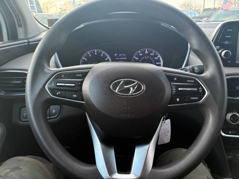 2019 Hyundai Santa Fe SE 2.4L