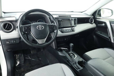 2018 Toyota RAV4 Hybrid XLE